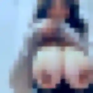 Kunthea, 29 ans, connectée à Villecresnes pour une rencontre coquine