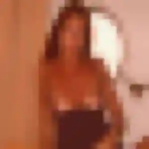 Rencontre Somjai, 27 ans à Villeneuve-lès-Avignon en t'inscrivant