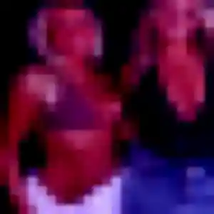 Linh, 28 ans, connectée à Wambrechies pour une rencontre coquine